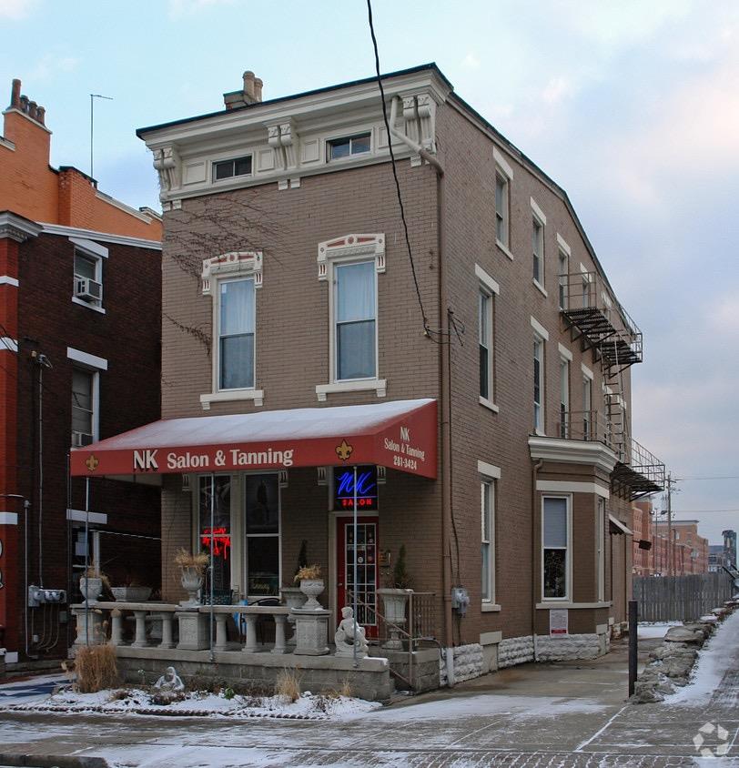 2508 W Clifton Ave