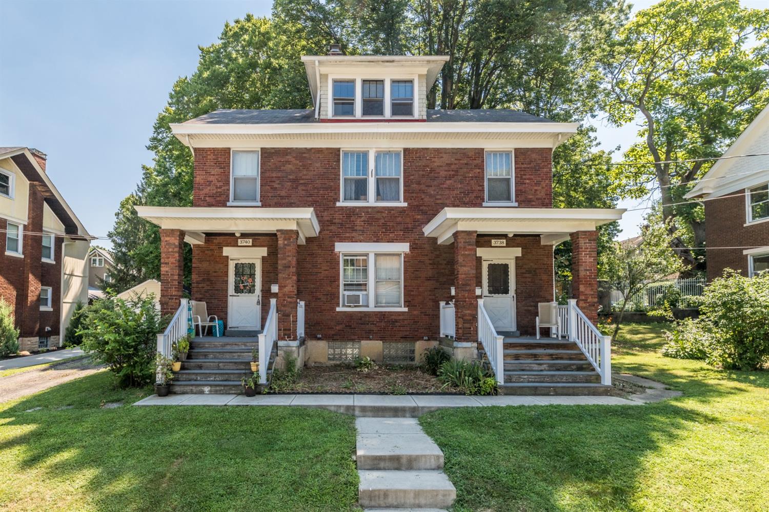 3738 Andrew Ave