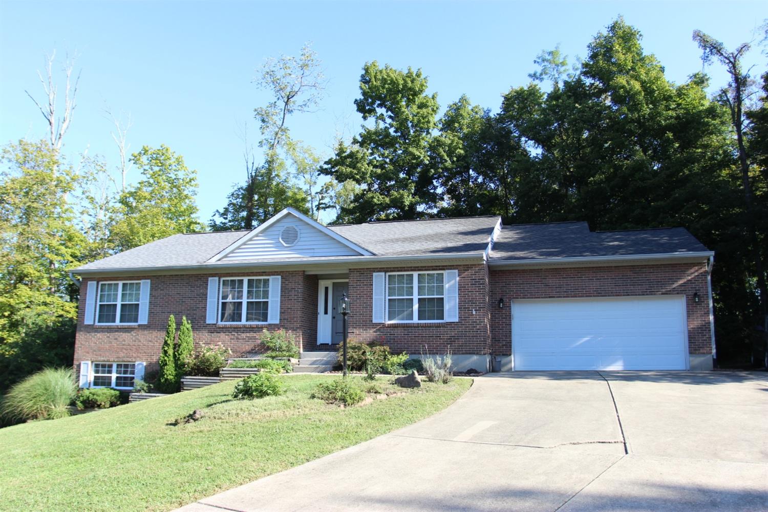 436 Auxier Dr