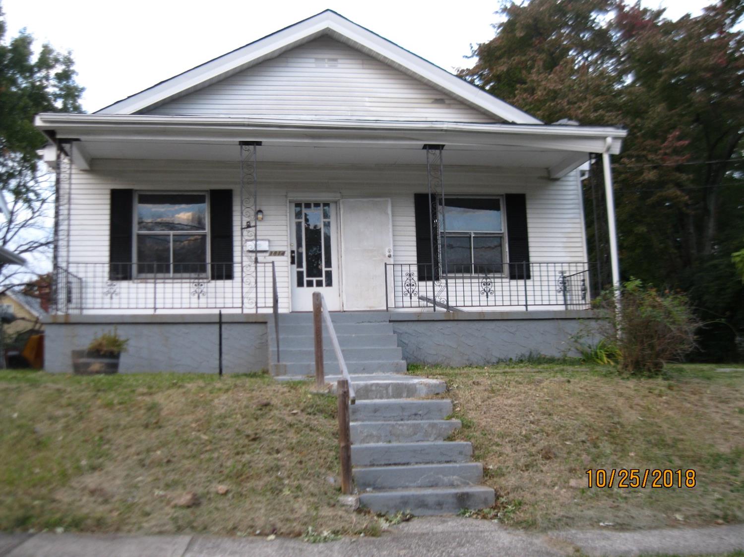 1814 Cordova Ave