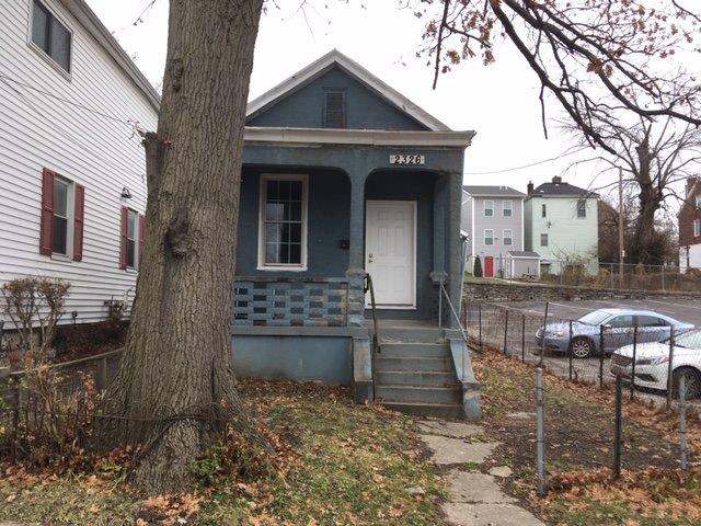 2326 Boone St