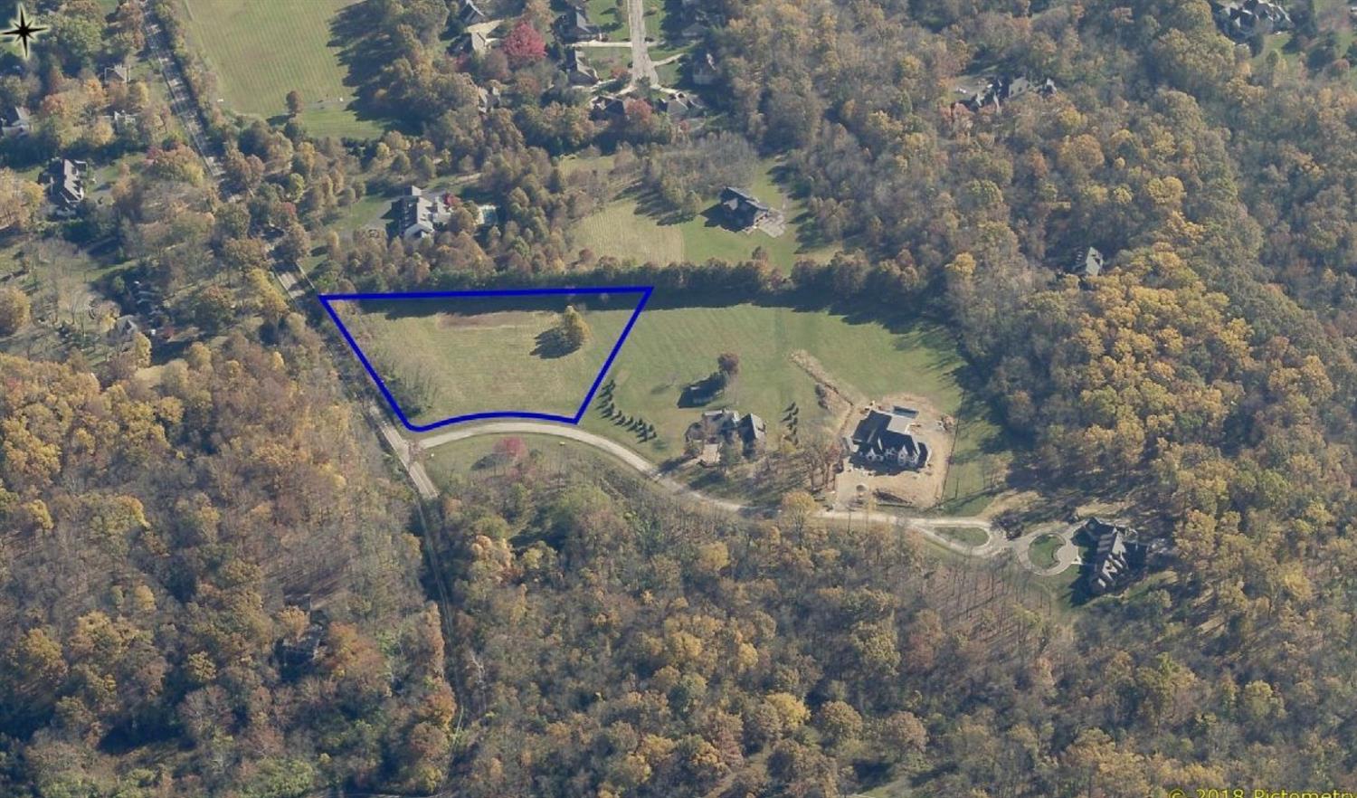 2 Birdhaven Ln