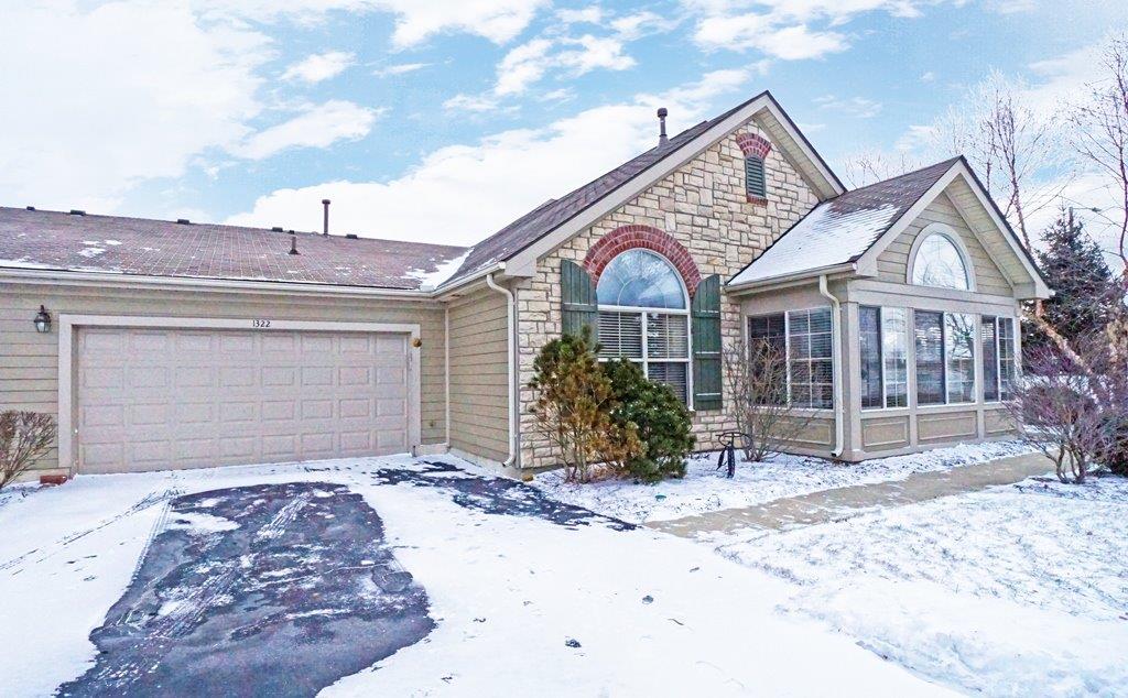 1322 Cotswold Ln