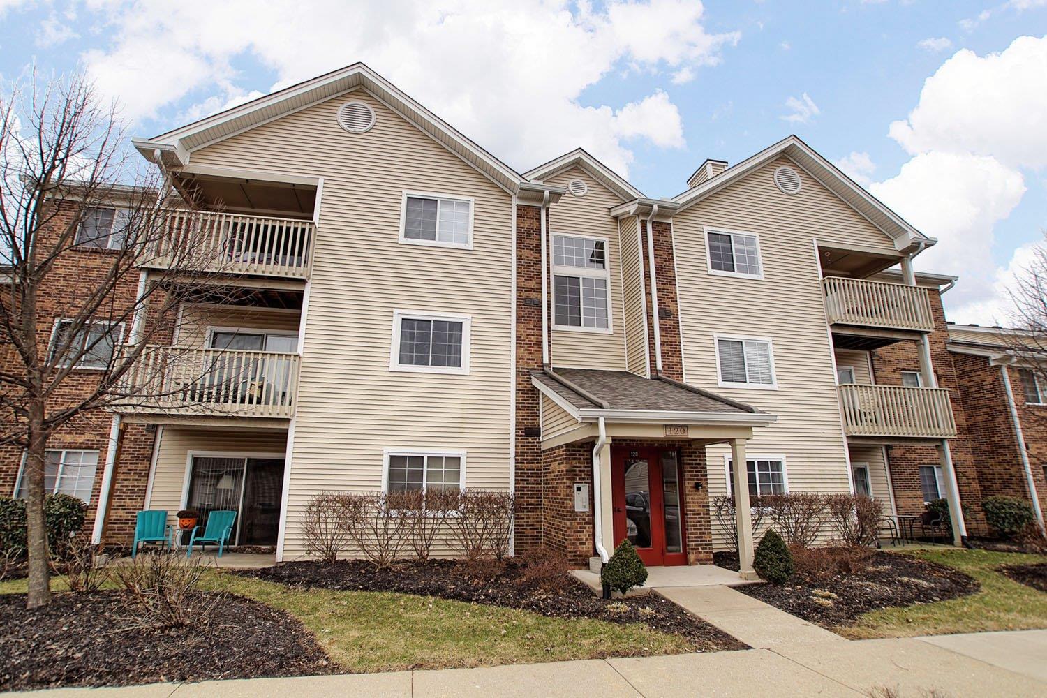 120 Carrington Ln