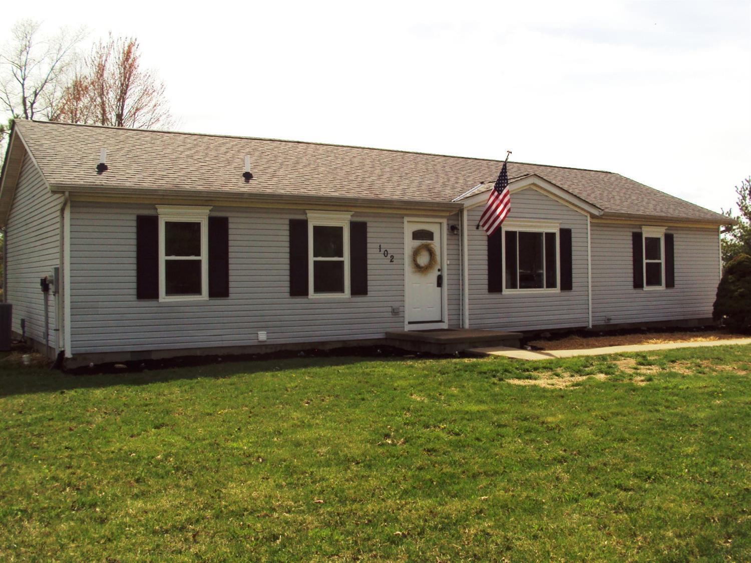 102 Choctaw Dr Franklin Twp OH