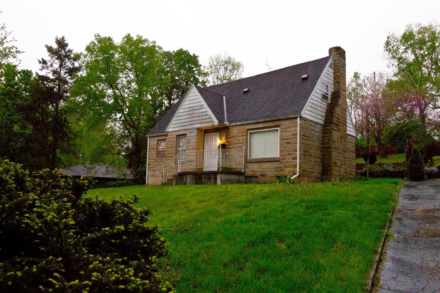 223 Bellewood Ave Dayton OH