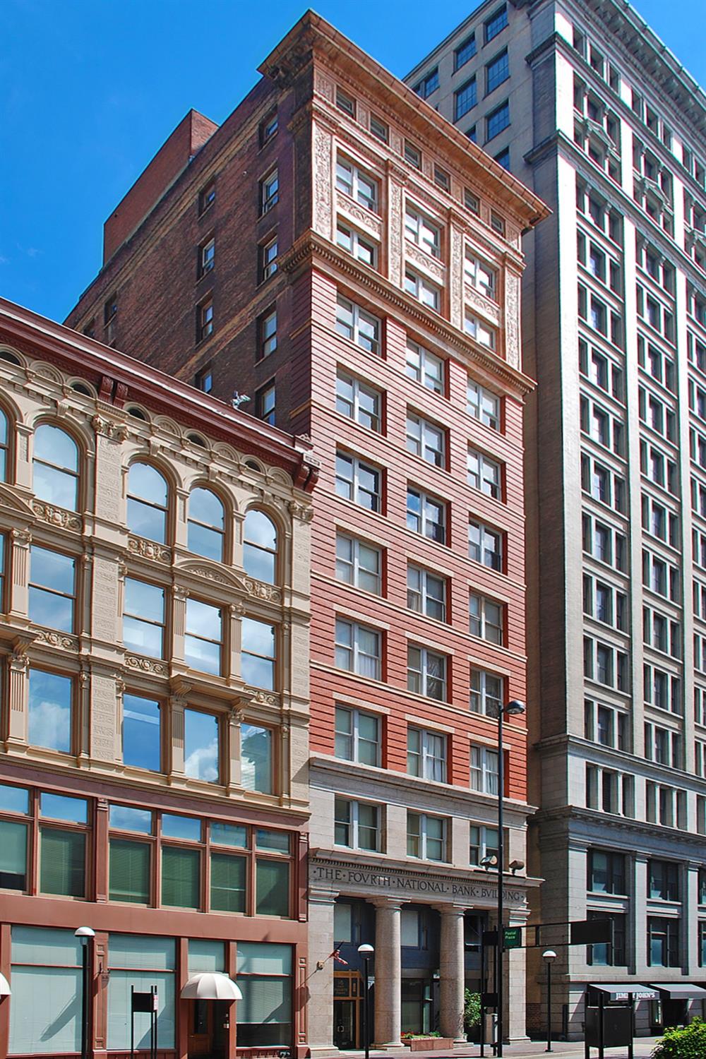 18 E Fourth St Cincinnati OH