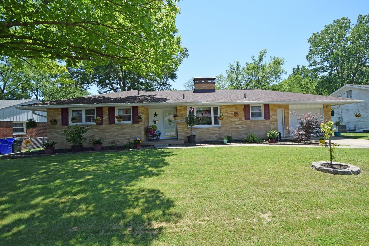1251 Cadillac Dr Hamilton OH