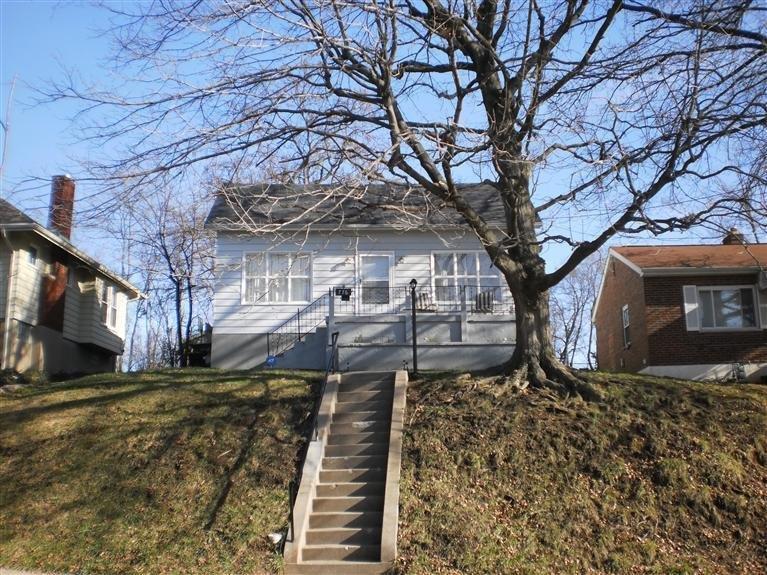 776 Clanora Dr Cincinnati OH