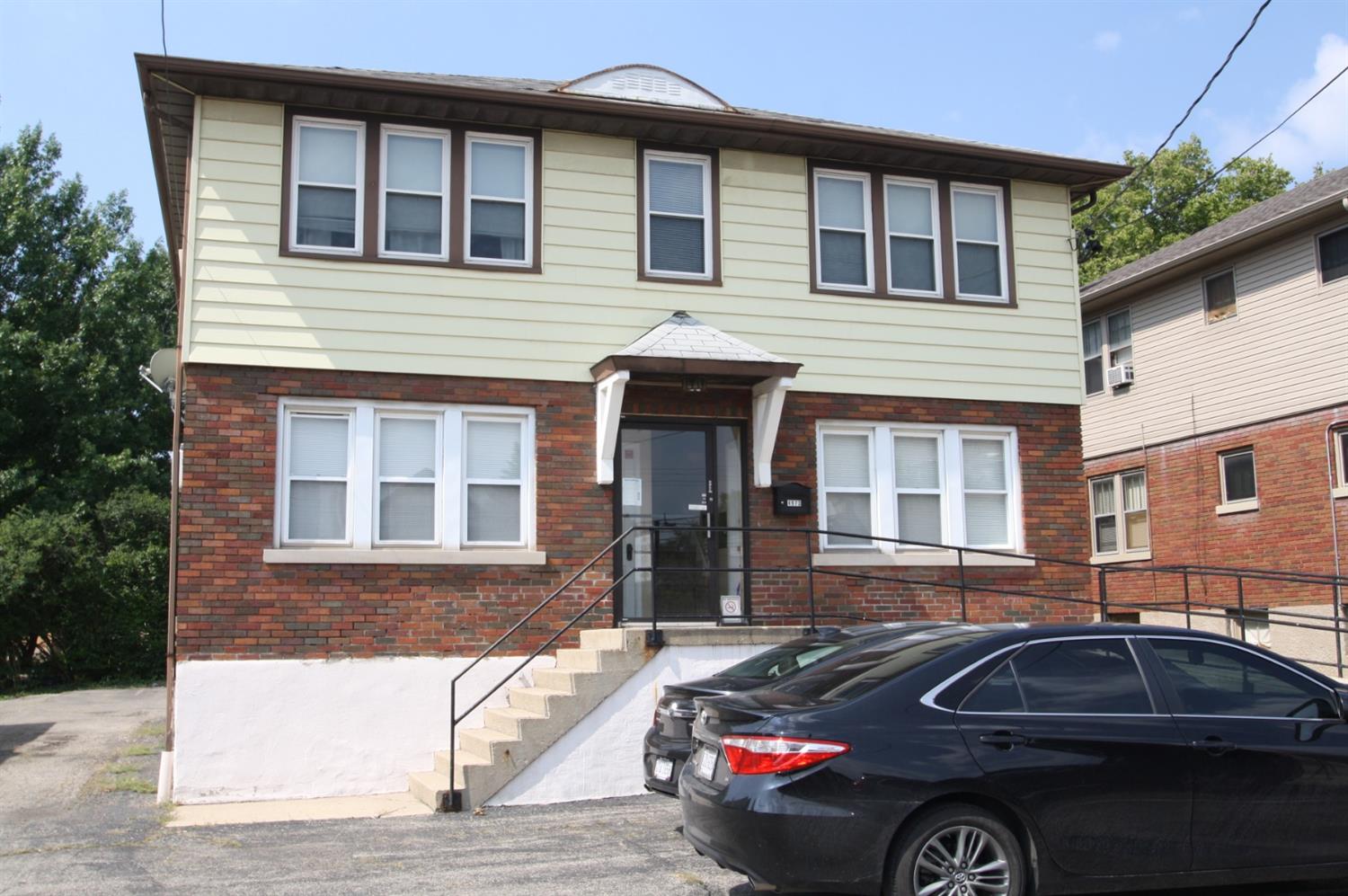 4973 Glenway Ave Cincinnati OH