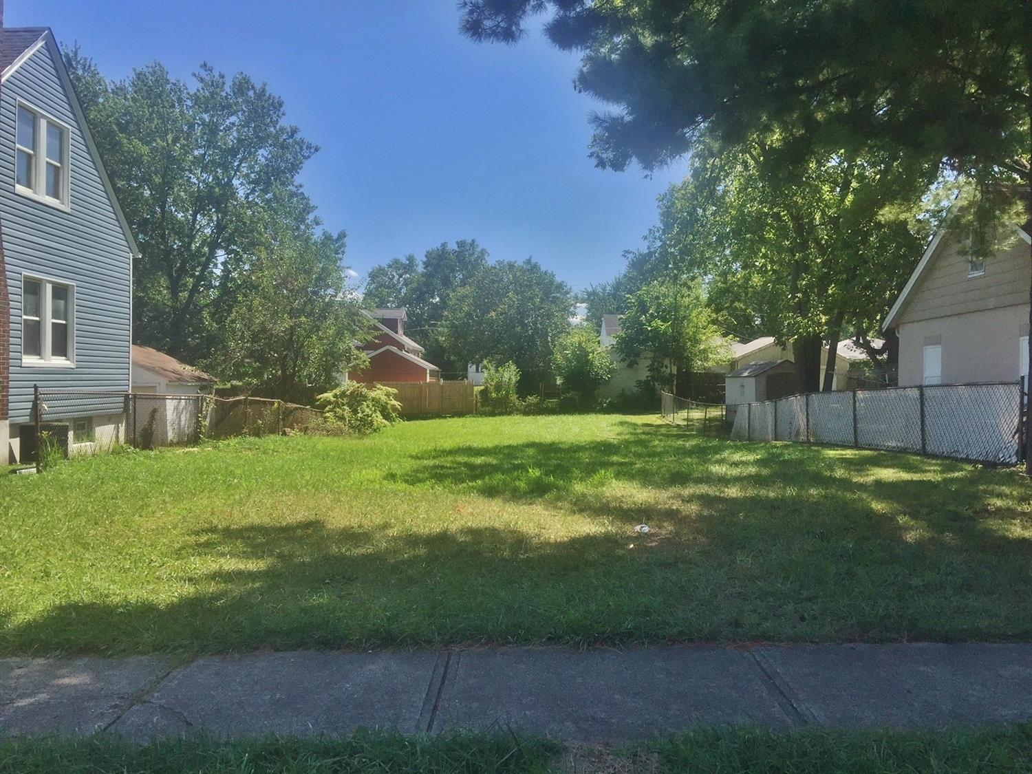 1937 Goodman Ave North College Hill OH