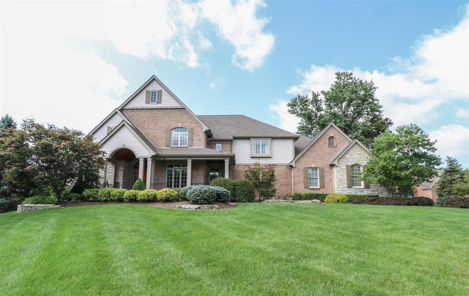 979 Arnold Palmer Dr Miami Twp OH