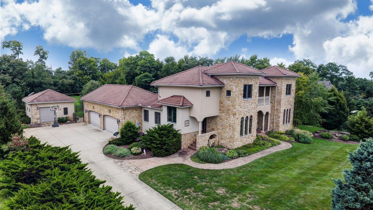 1399 Hemingway Dr Clearcreek Twp. OH
