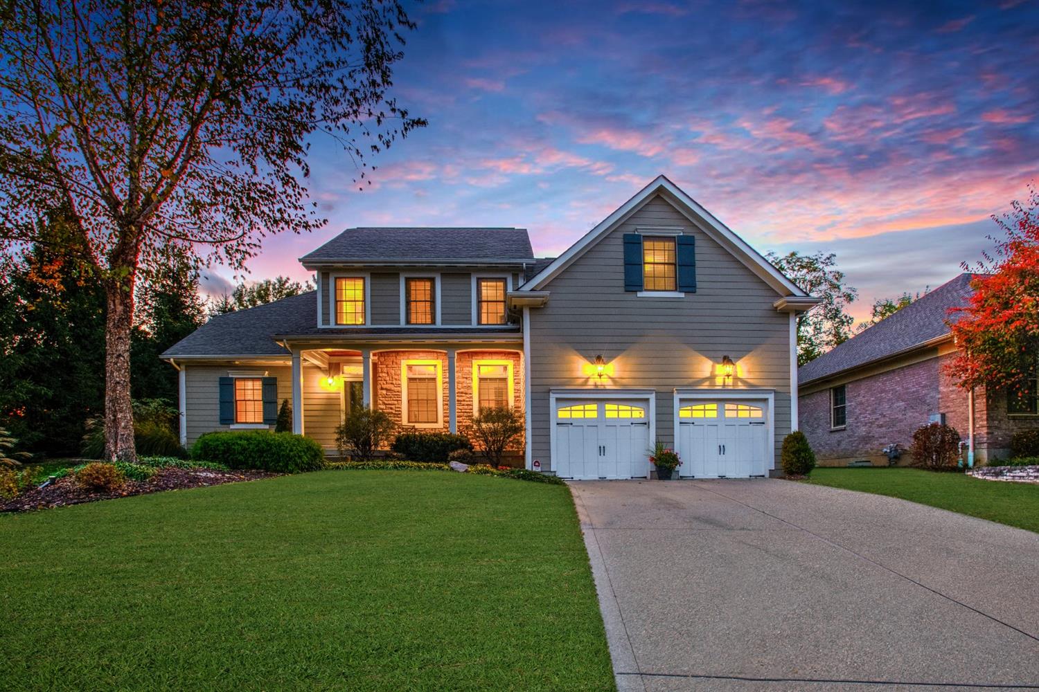 336 Ashley Ln Wyoming OH
