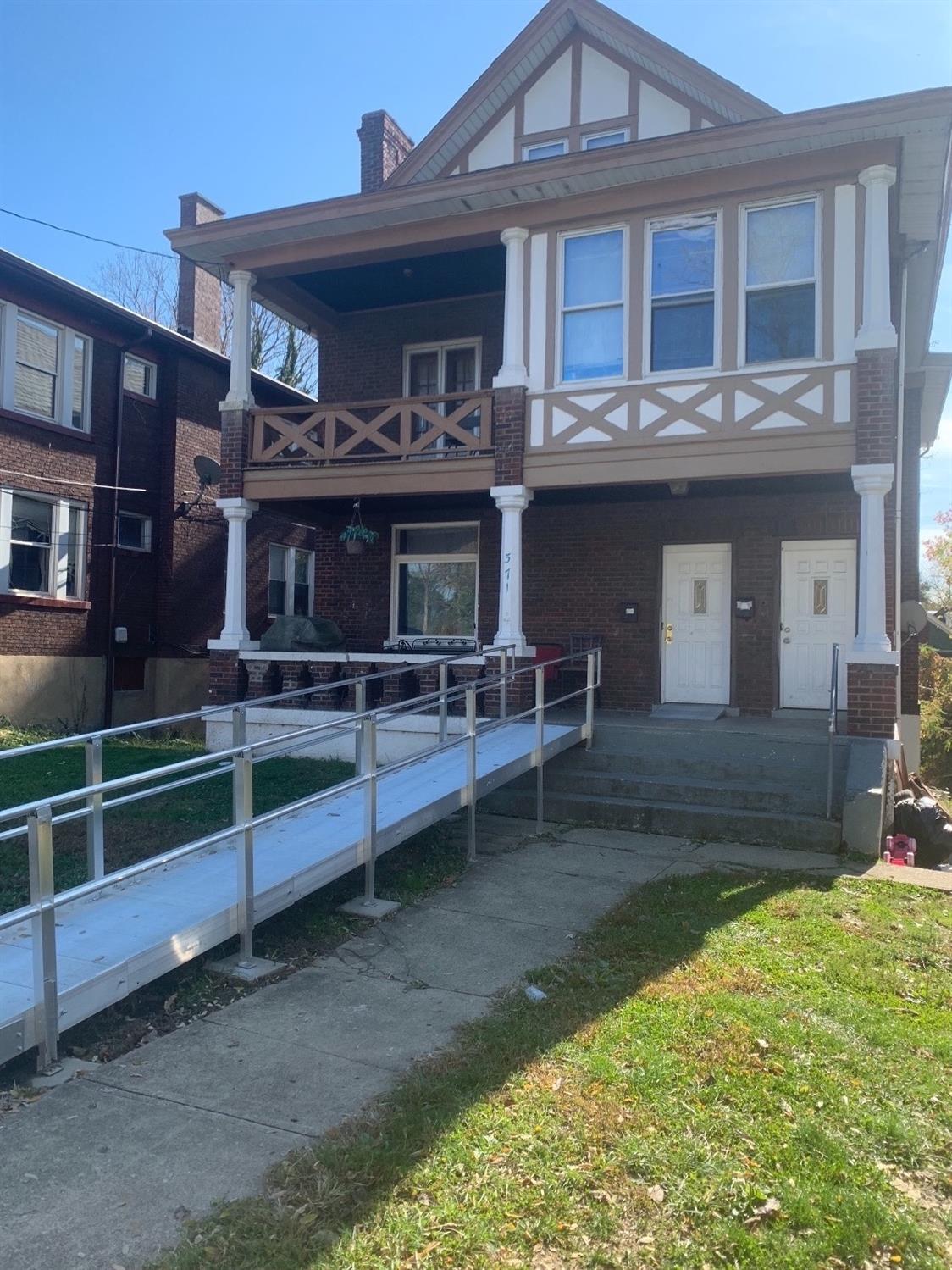 571 Blair Ave Cincinnati OH