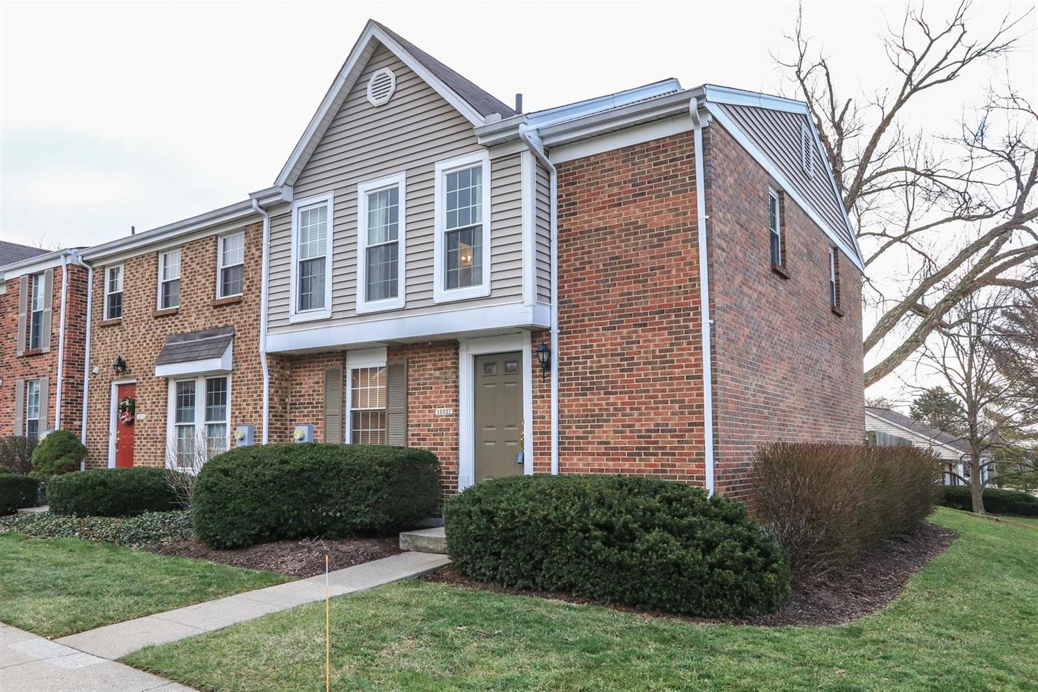 10932 Barrington Ct Sycamore Twp OH