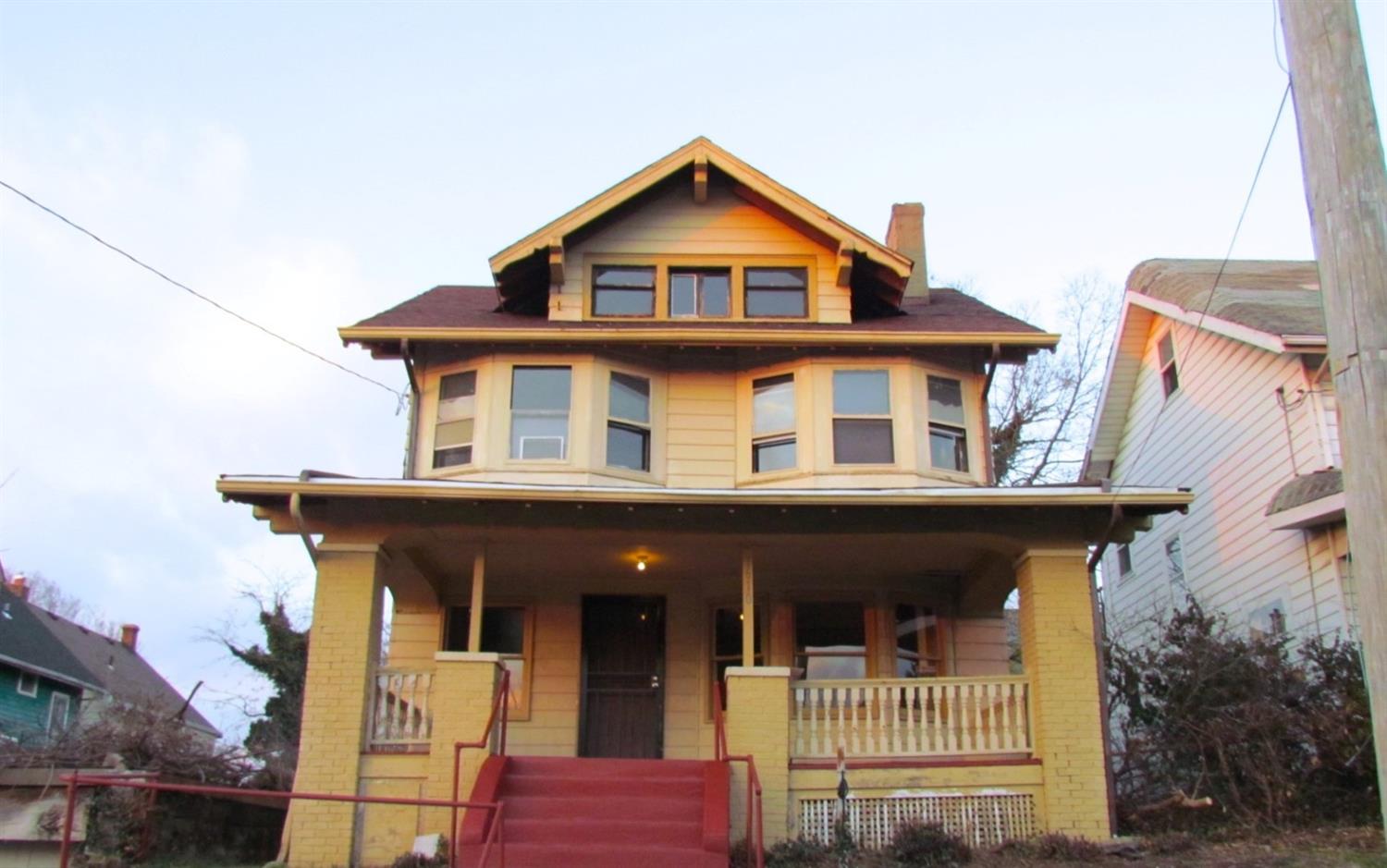 1610 Clarewood Ave Cincinnati OH