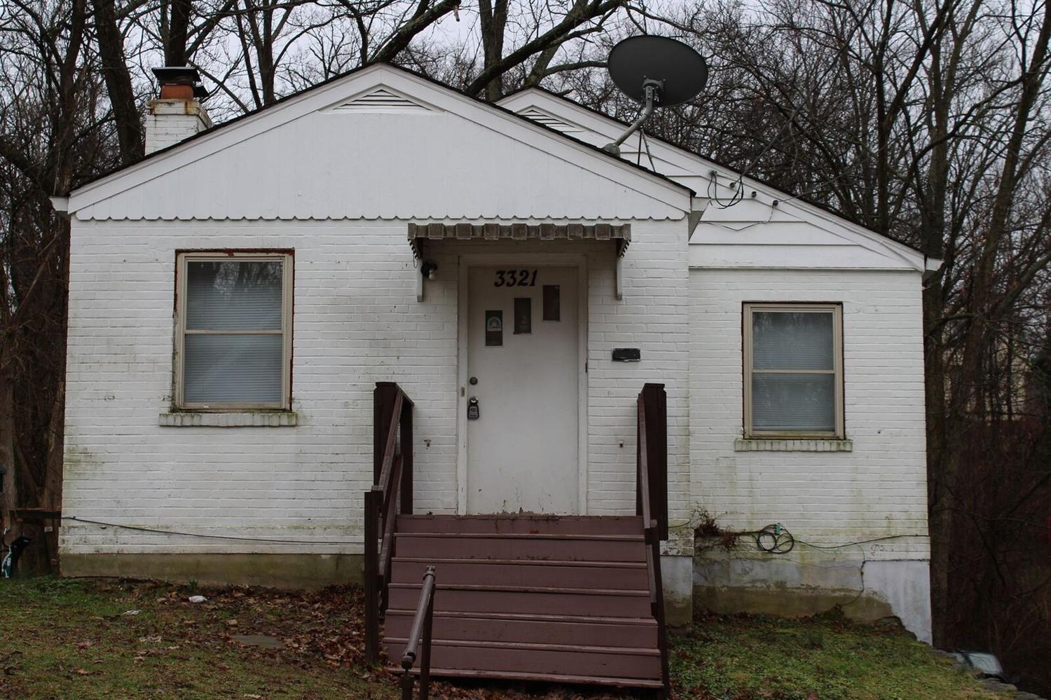 3321 Freddie Dr Cincinnati OH