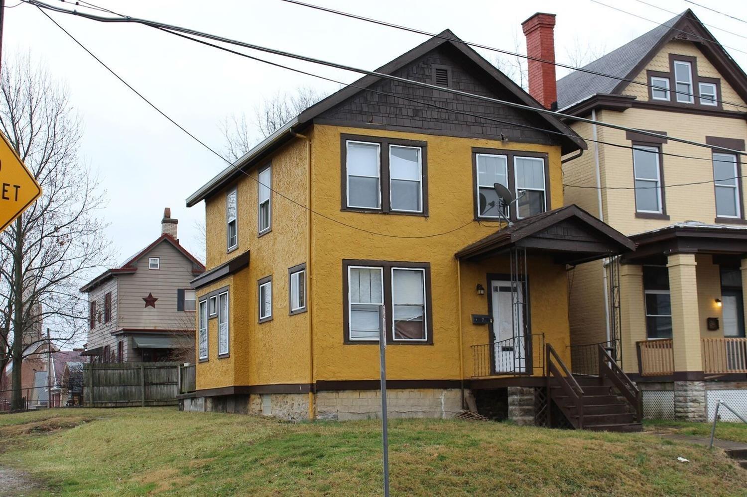 932 Enright Ave Cincinnati OH