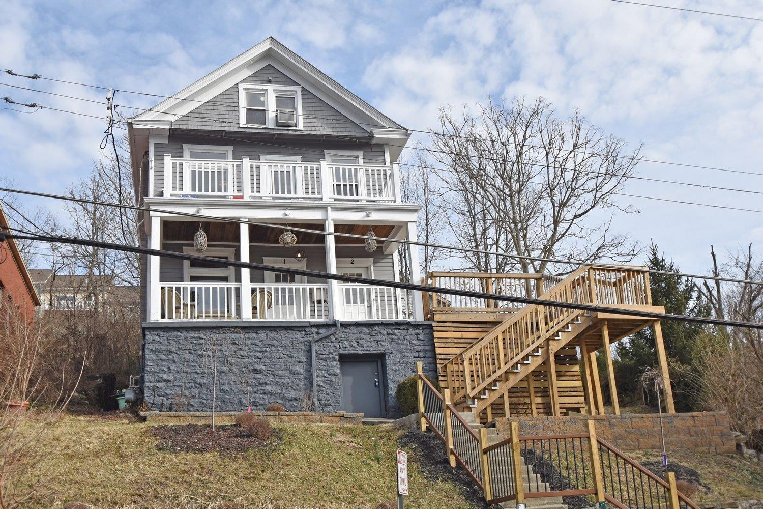 3446 Golden Ave Cincinnati OH