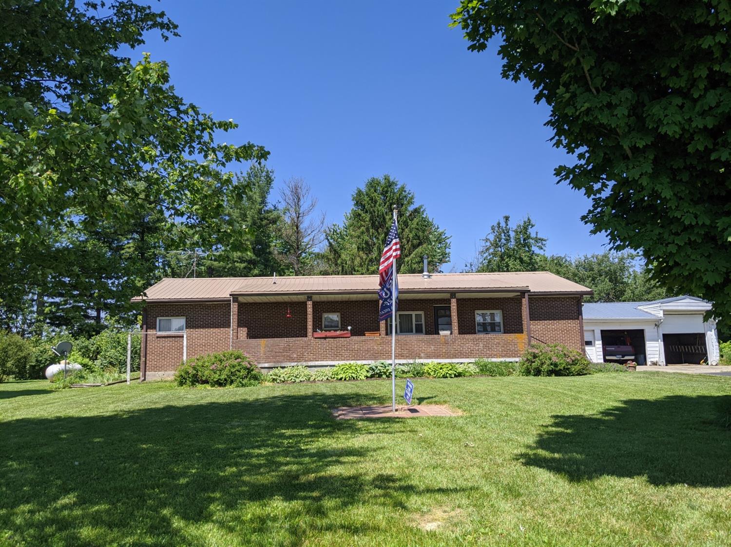 6957 Dillman Rd Somers Twp OH