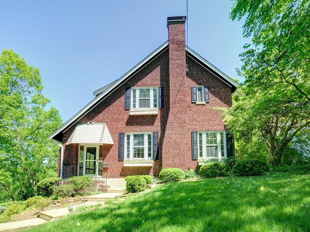3538 Grandin Rd Cincinnati OH