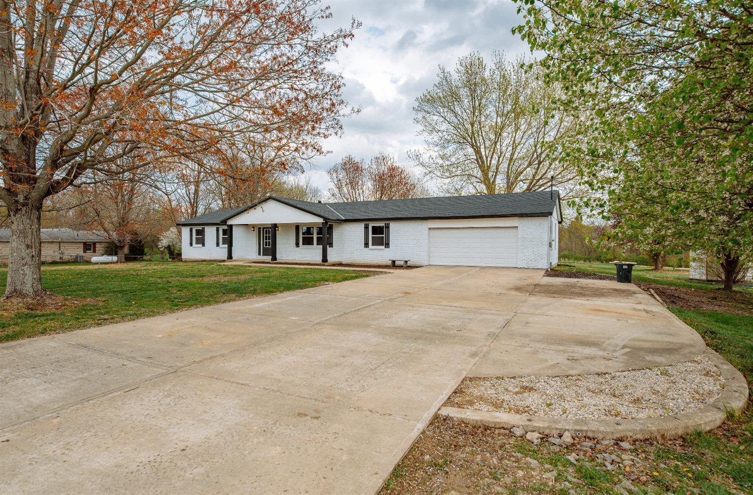 2600 Moore Rd Tate Twp OH