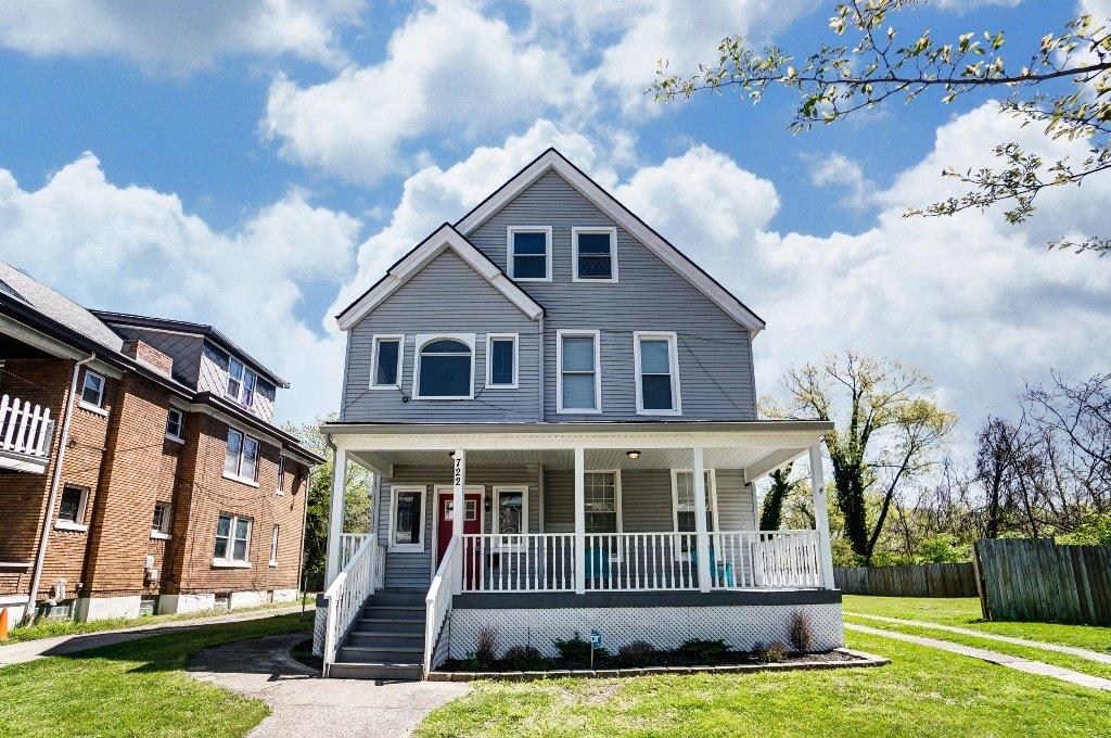 722 Hawthorne Ave Cincinnati OH