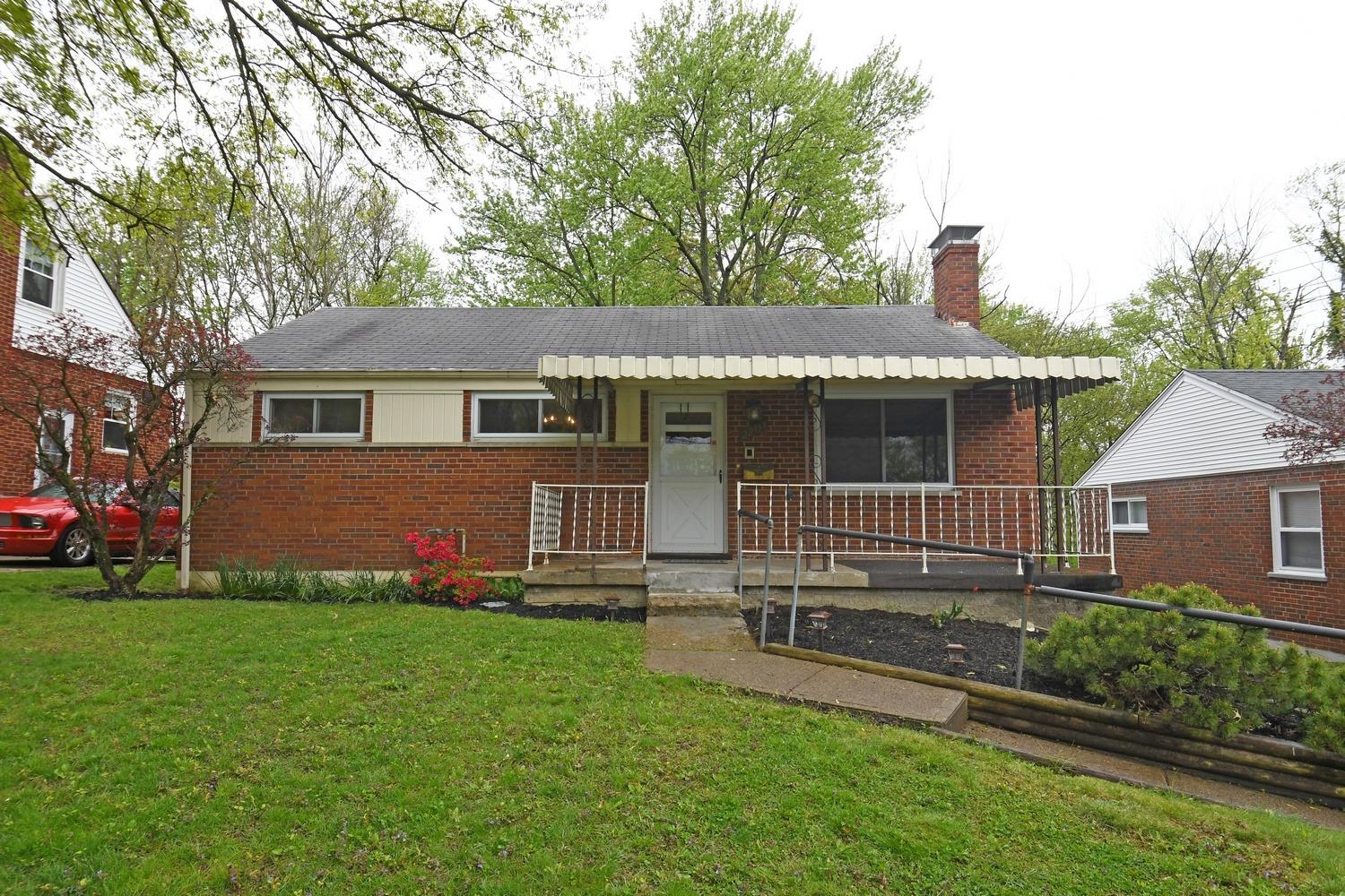 2201 Townhill Dr Green Twp OH