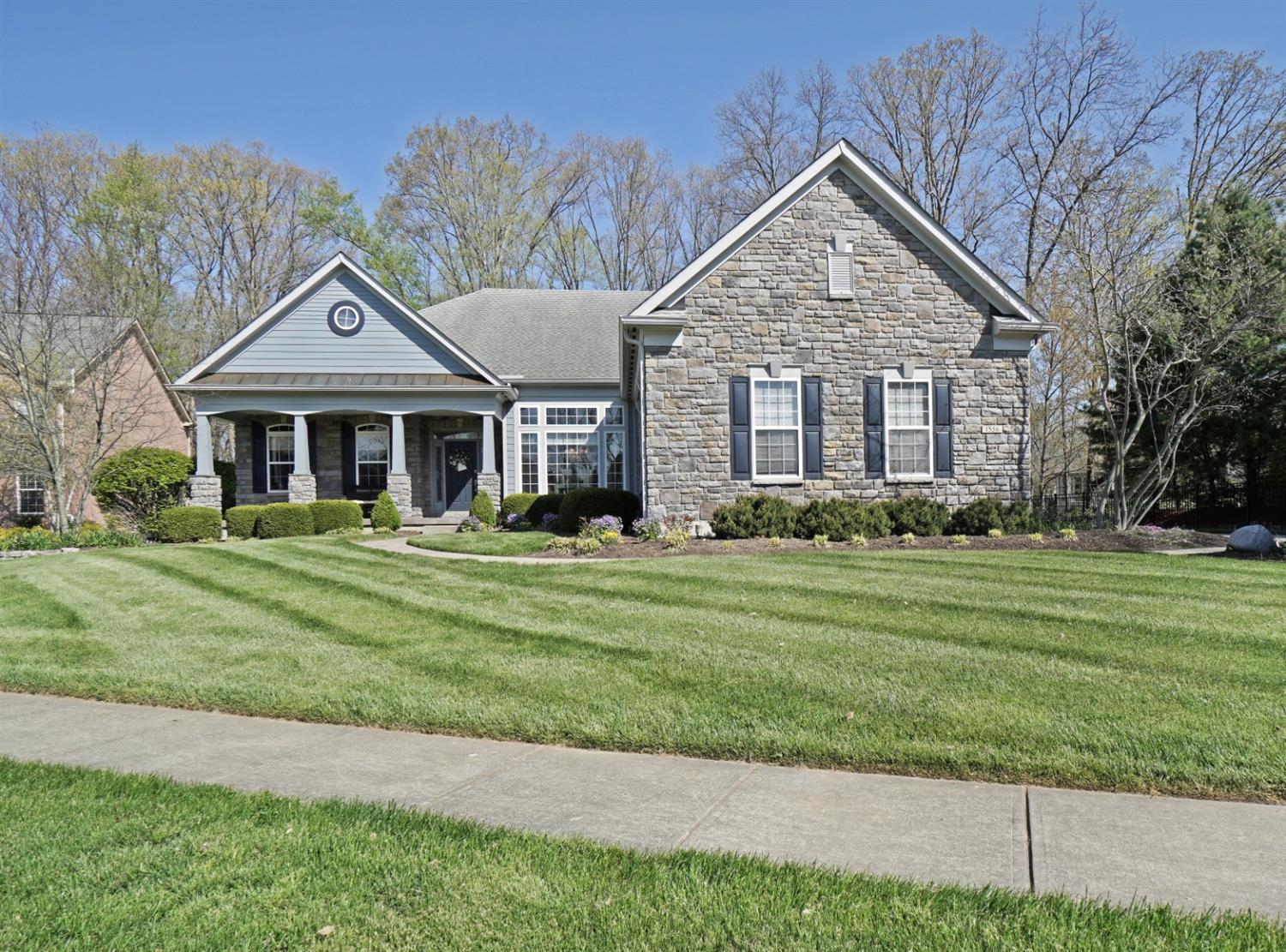 1556 Sycamore Ridge Dr Hamilton Twp OH