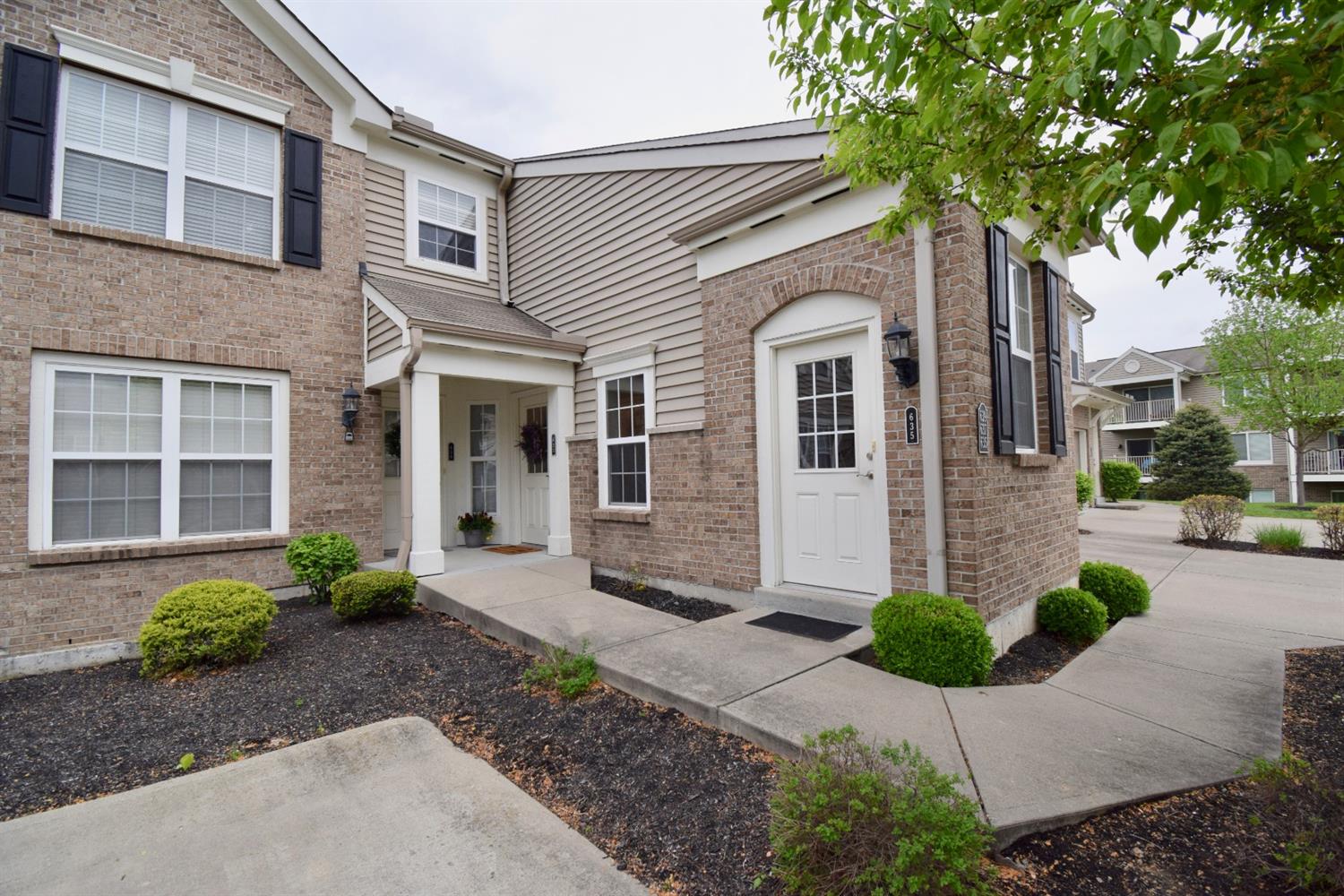 637 Heritage Sq Harrison OH
