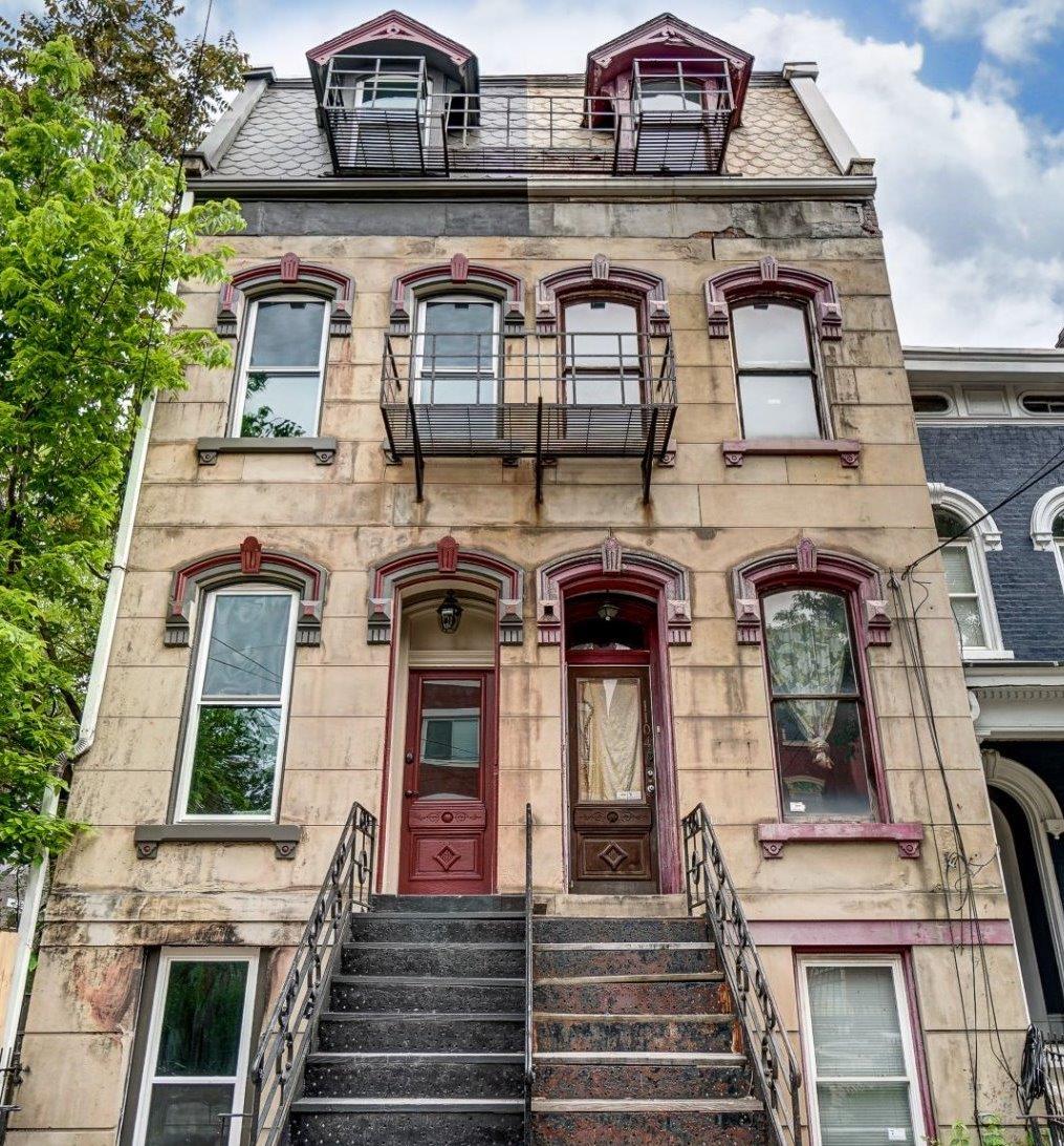 1106 Dayton St Cincinnati OH