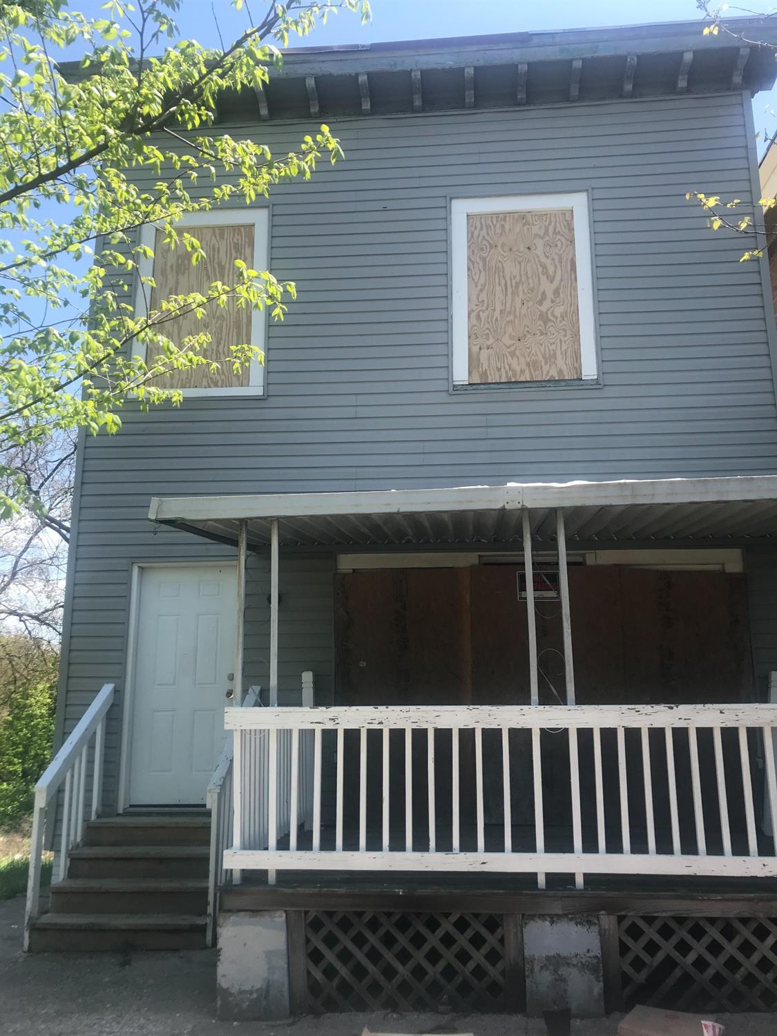 954 Mansion Ave Cincinnati OH