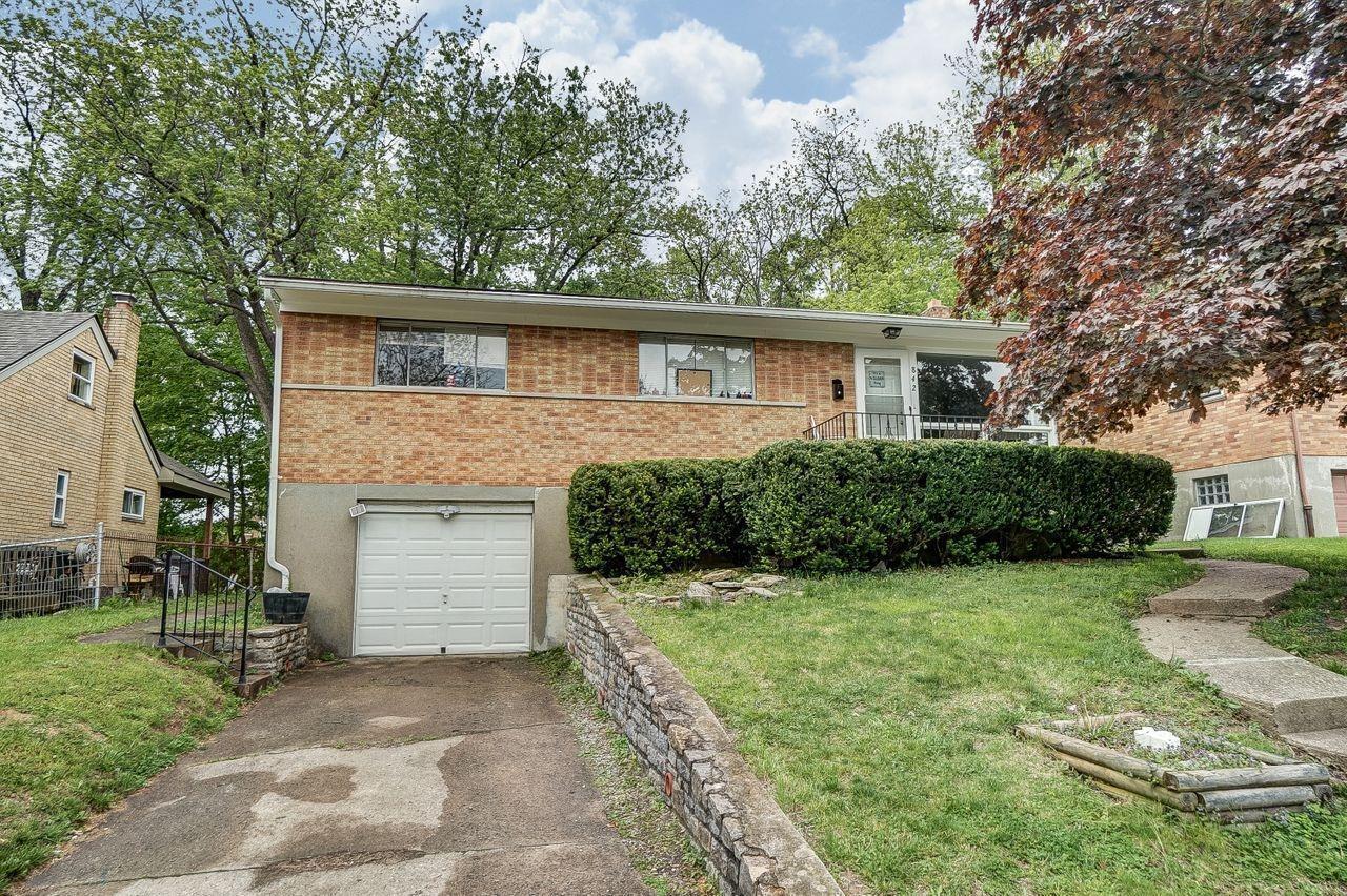 842 Ivyhill Dr Delhi Twp OH