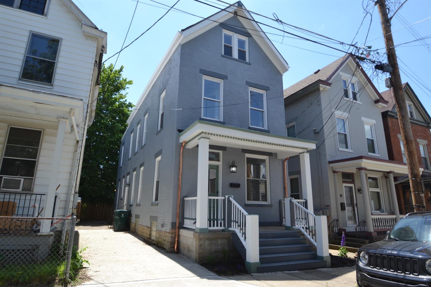 1751 Jester St Cincinnati OH