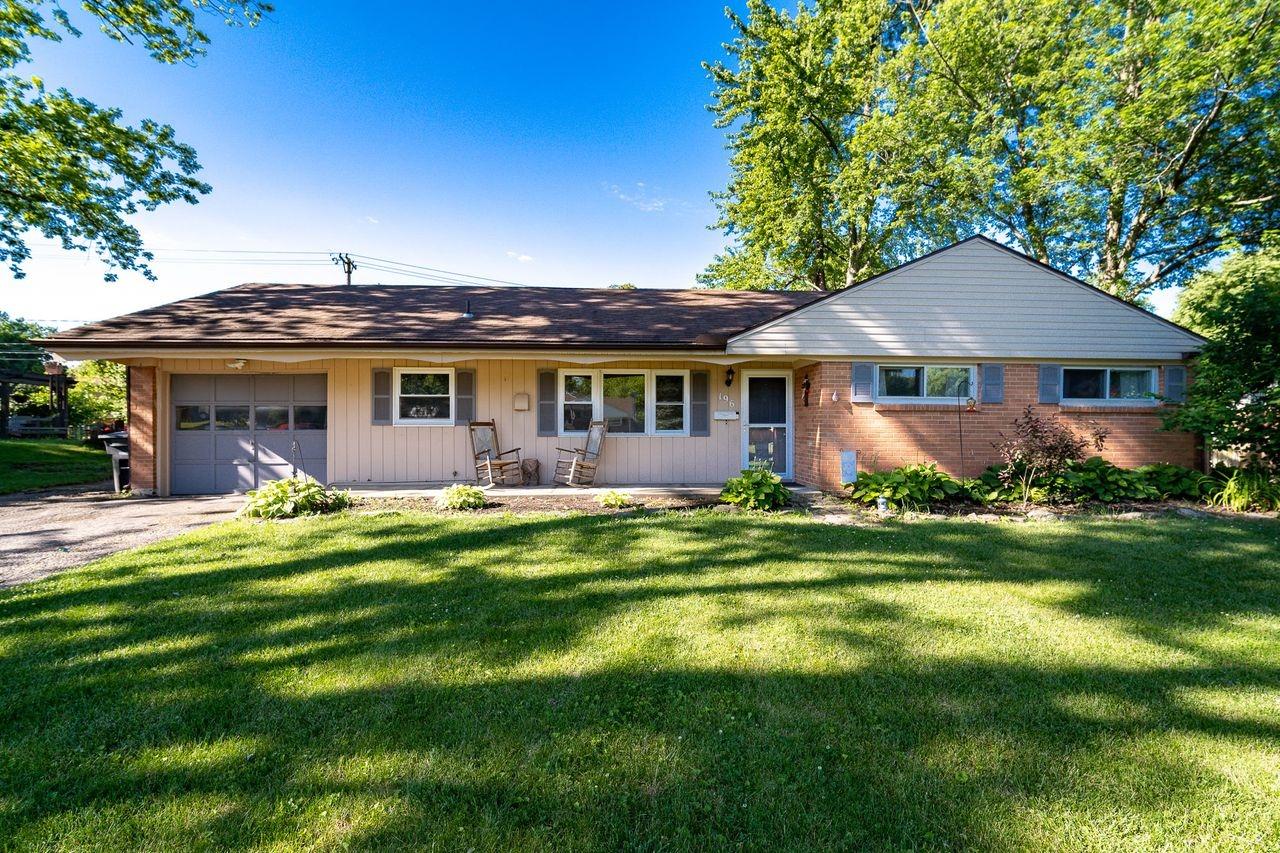 196 Blackstone Dr Washington Twp OH
