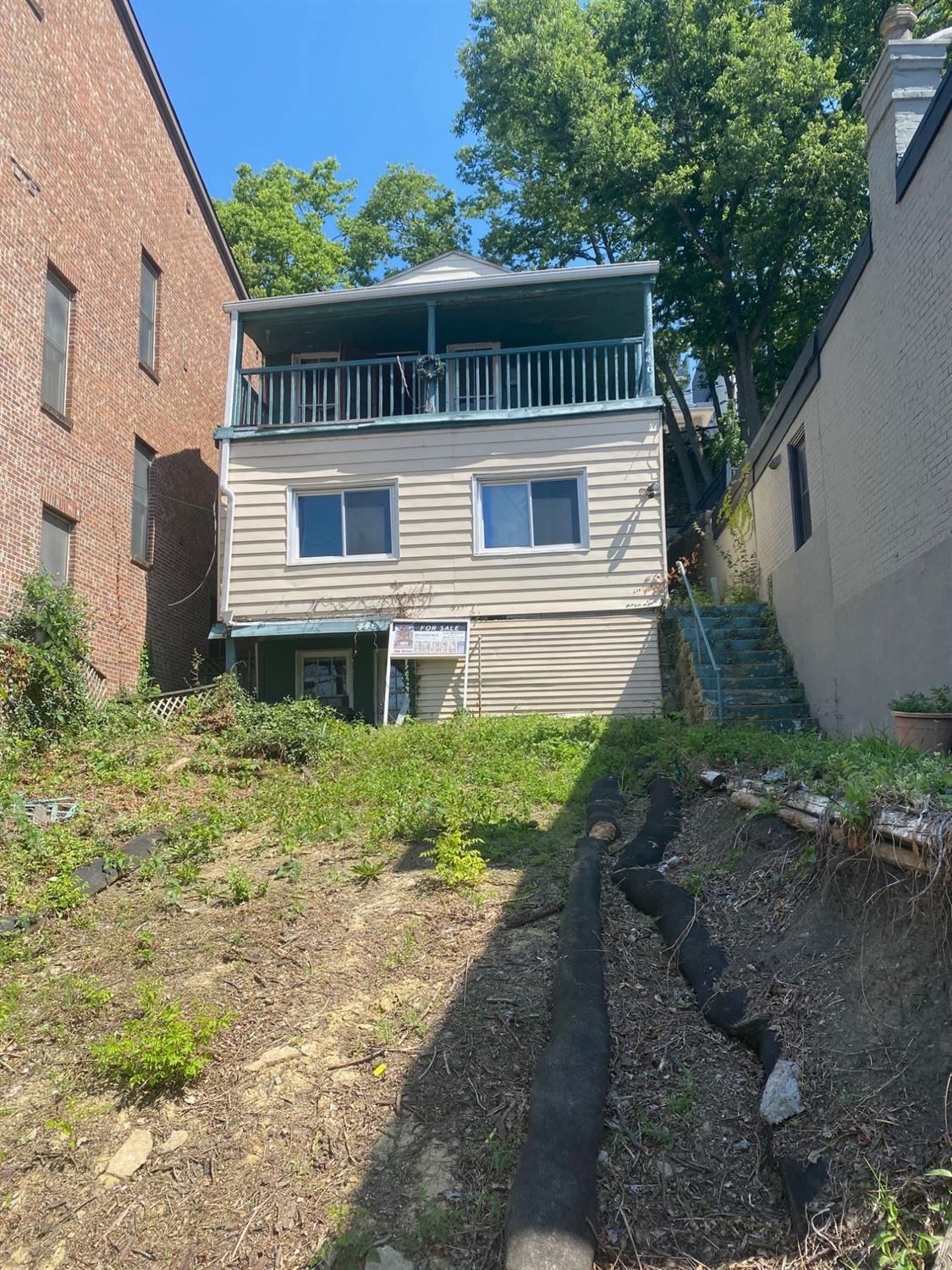 Photo of 446 Milton ST, Cincinnati, OH 45202