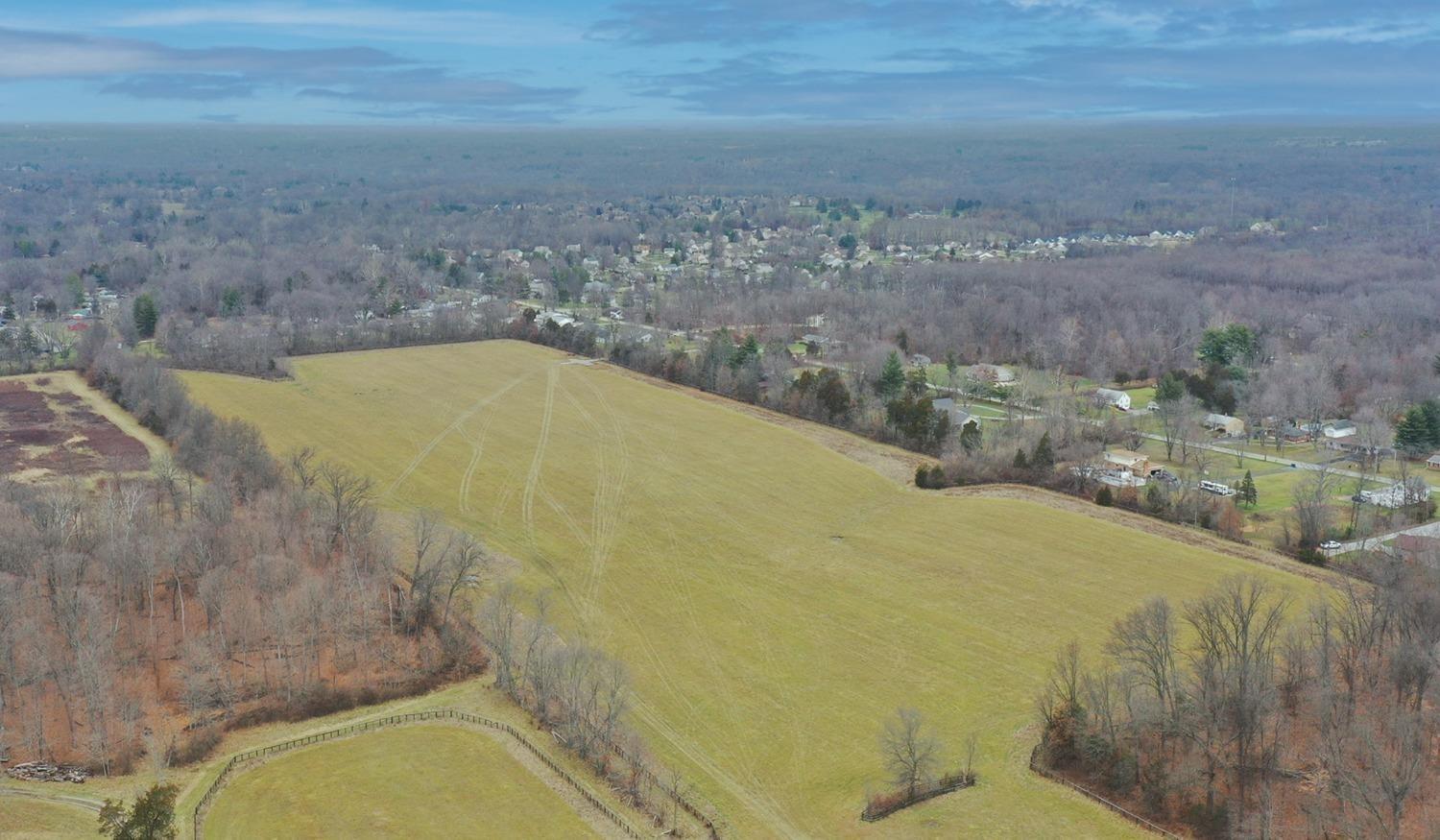 Photo of 6 Stone Pillars Ct, Goshen Twp, OH 45140