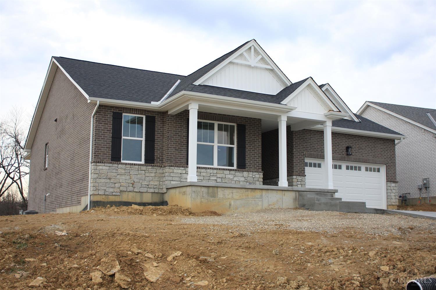 Photo of 472 Muirfield Pt, Lawrenceburg, IN 47025