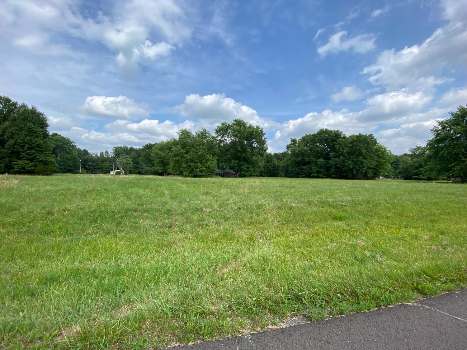 Photo of 744 Odenwald Dr, Fayetteville, OH 45118