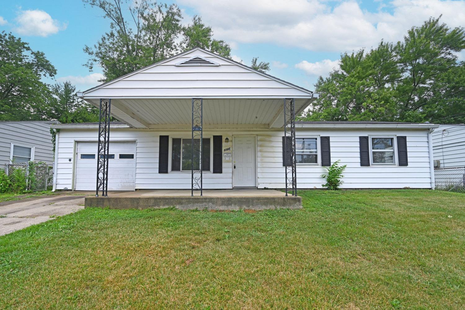 Photo of 3324 Ainsworth DR, Cincinnati, OH 45251