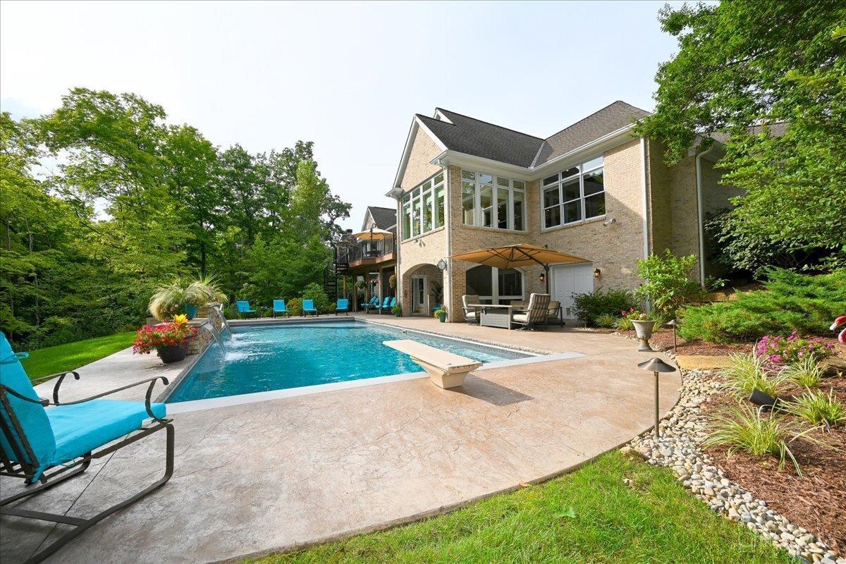 Photo of 895 Sanctuary LN, Maineville, OH 45039