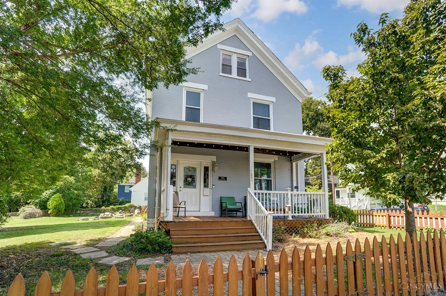 Photo of 5121 Kenwood RD, Cincinnati, OH 45227