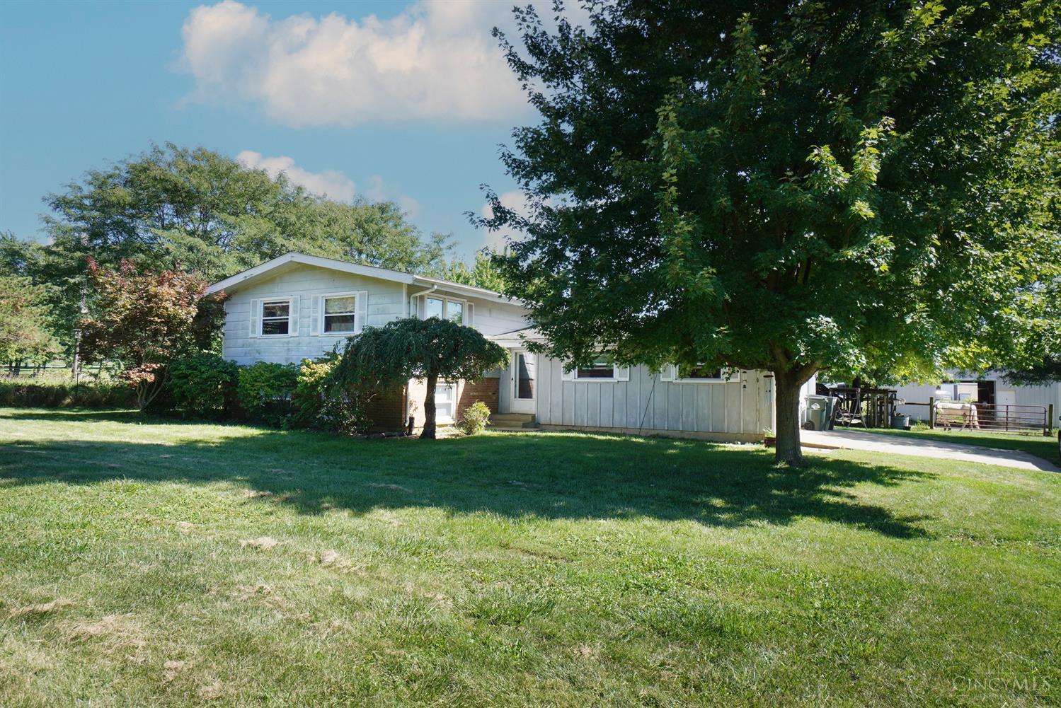 Photo of 2711 State Route 122, Franklin, OH 45005