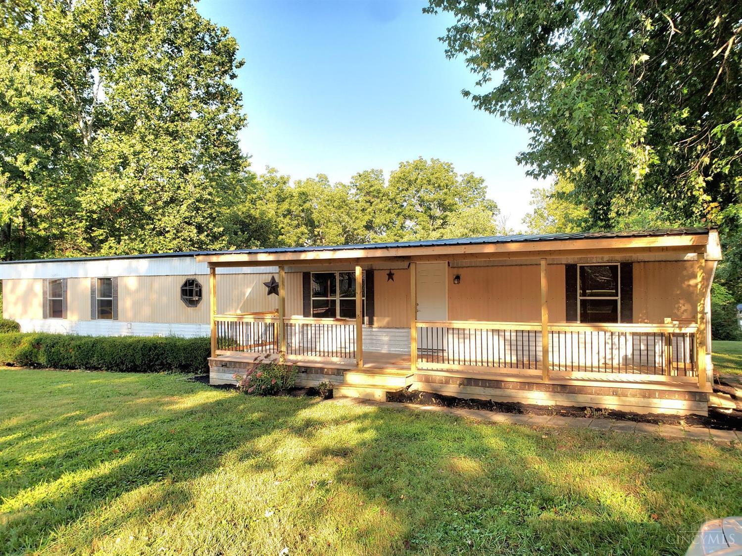 Photo of 11875 Maple TRL, Hillsboro, OH 45133