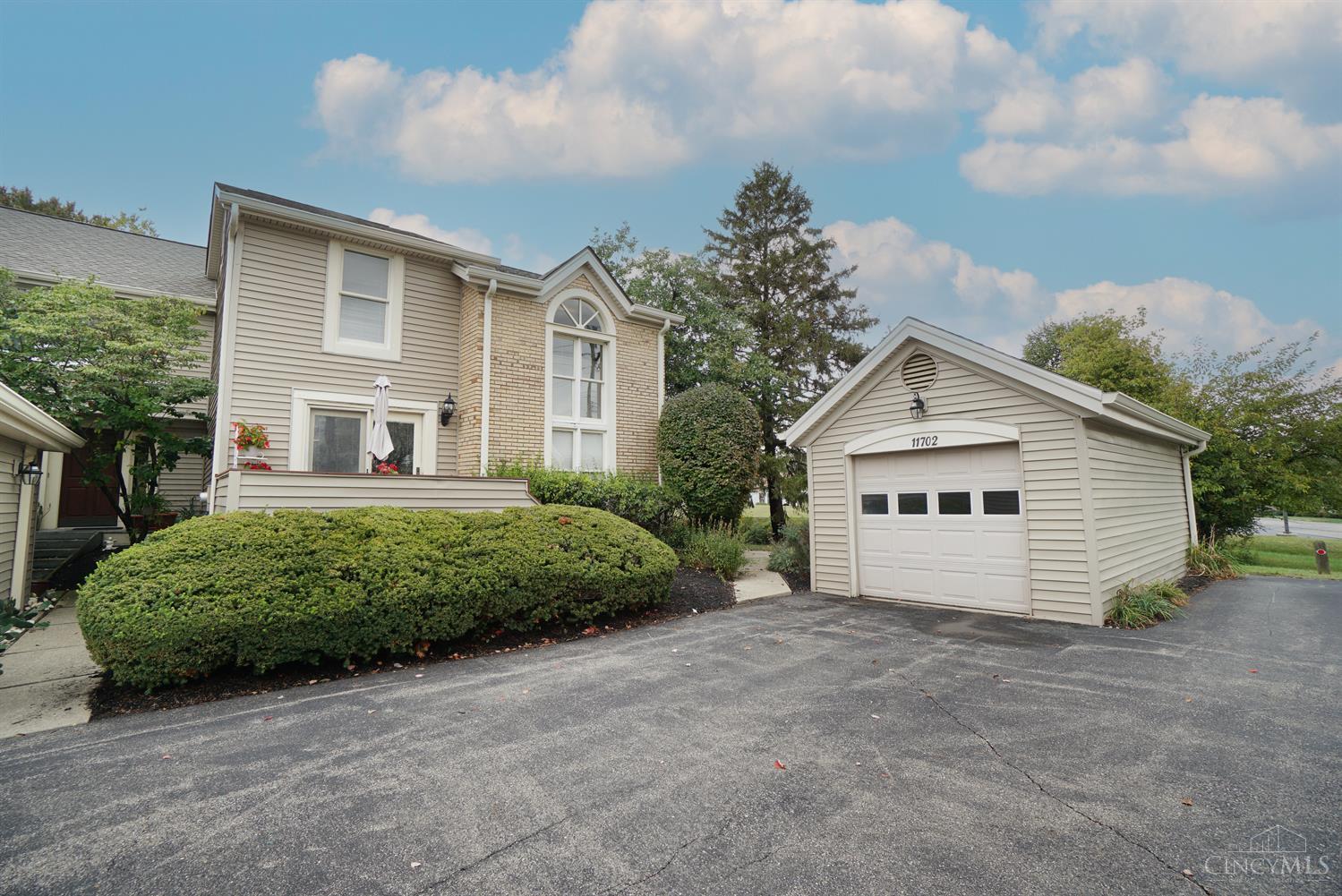 Photo of 11702 Vaukvalley LN, Cincinnati, OH 45249