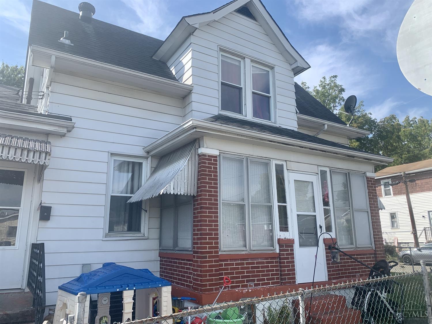 Photo of 502 S Mckinley AVE, Hamilton, OH 45013