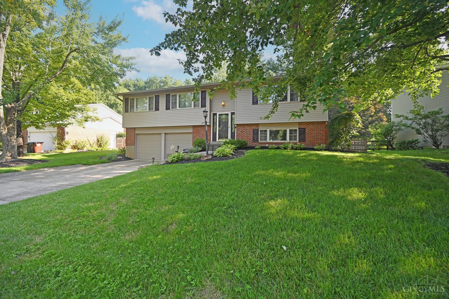 Photo of 7936 Eglington CT, Cincinnati, OH 45255