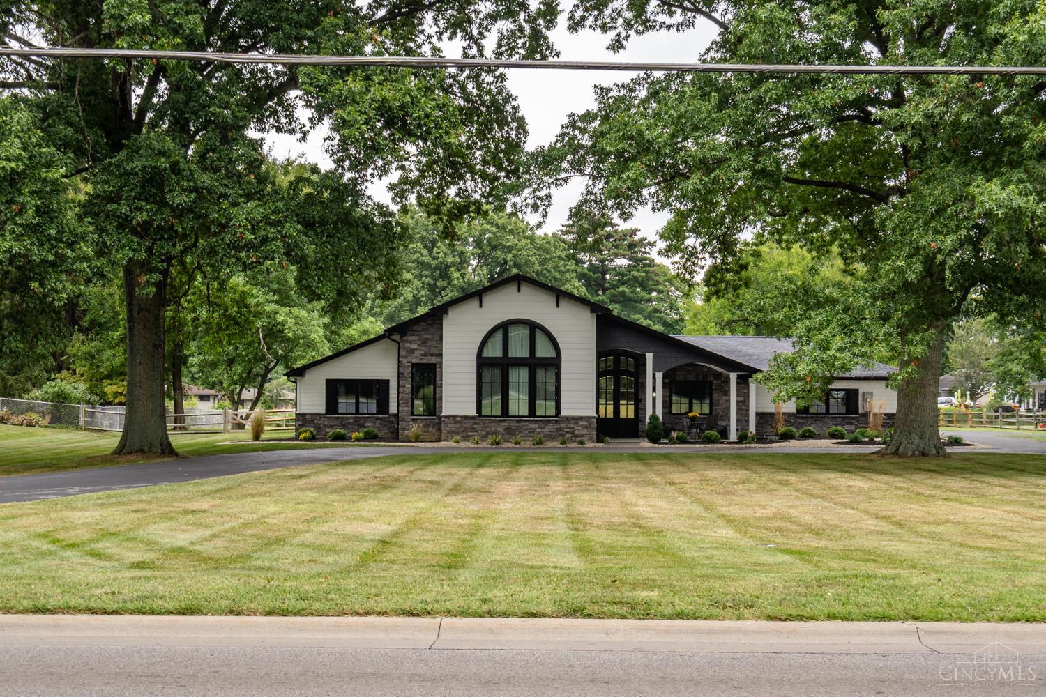 Photo of 3570 E Galbraith RD, Cincinnati, OH 45236