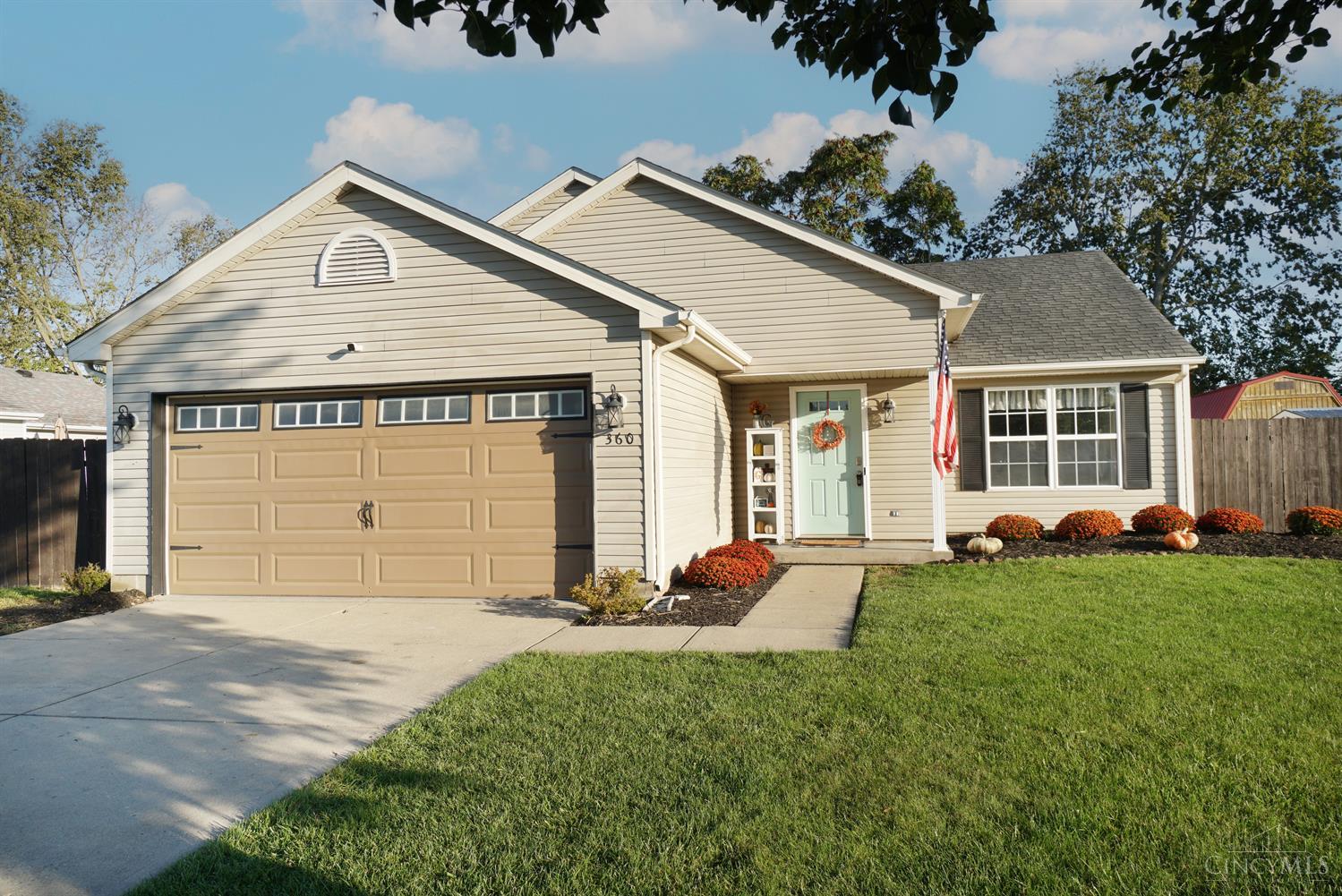 Photo of 360 Hollyhock CT, Trenton, OH 45067